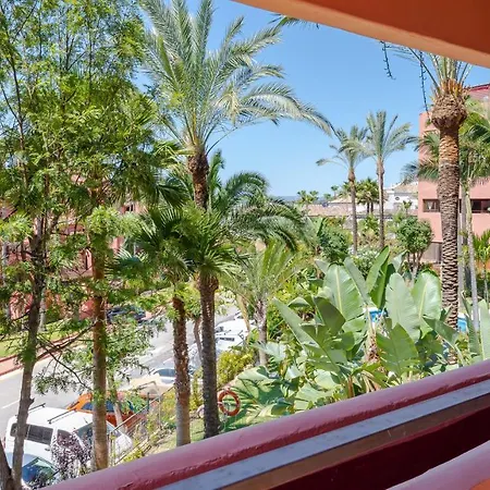 Espectacular Piso A 50m De La Playa エステポナ
